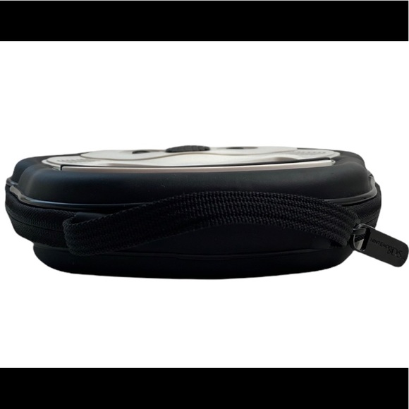 Nintendo~ Star Wars~ Stormtrooper Helmet 3DS System Case - Picture 3 of 10